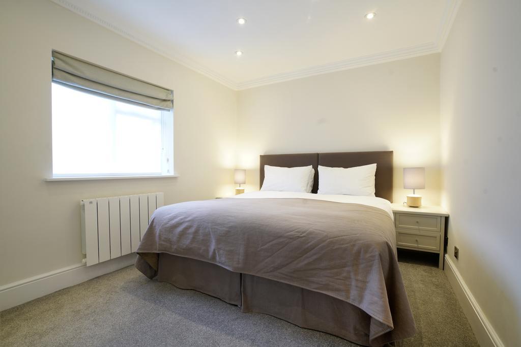 Queensgate Court London Exterior photo